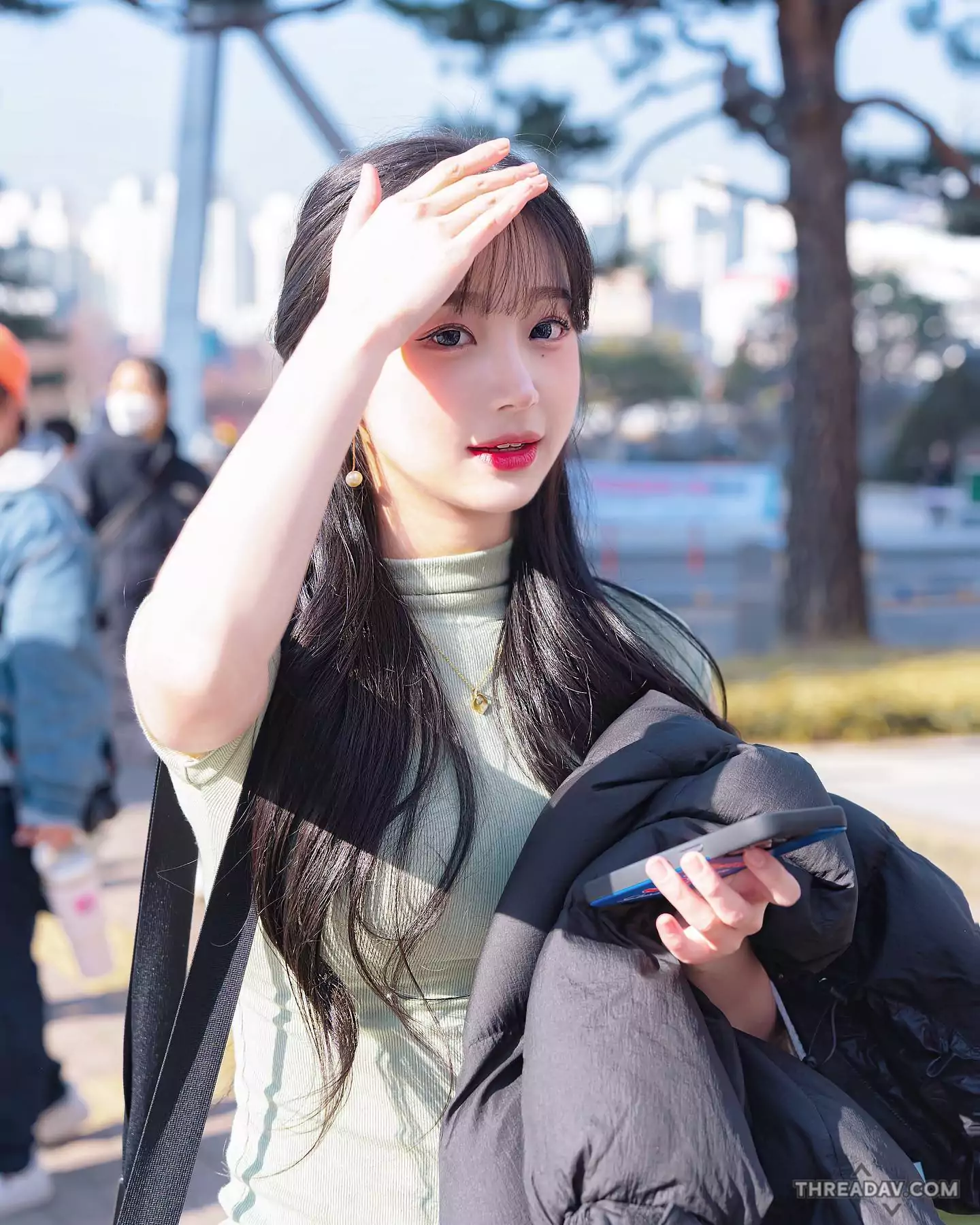 韓國19歲啦啦隊美女「李珠恩」，AI臉蛋身材火辣，超紅新星！