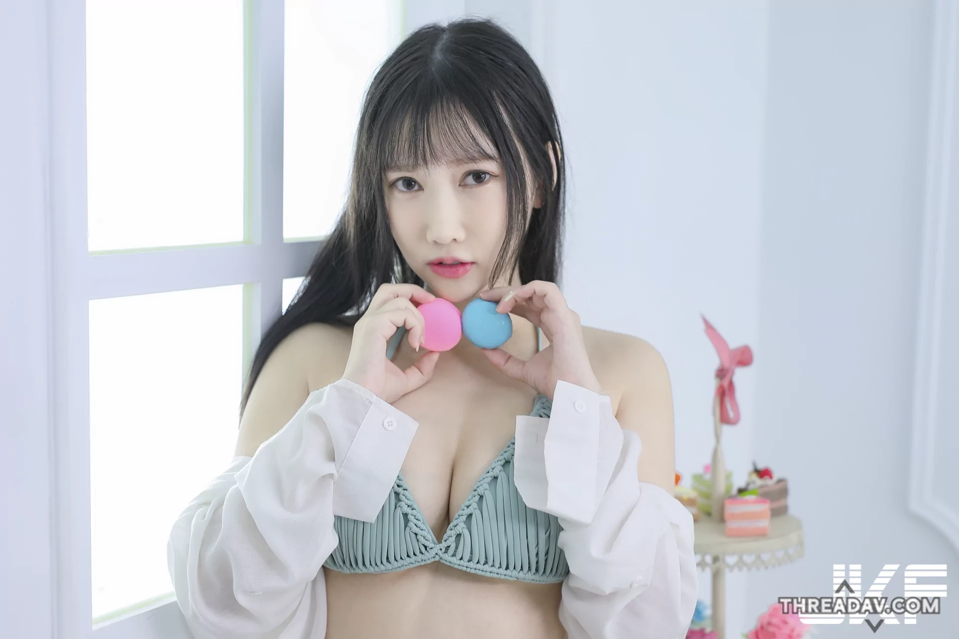 【爆乳正妹約會】2套造型讓你心跳加速！網路美女私房照曝光