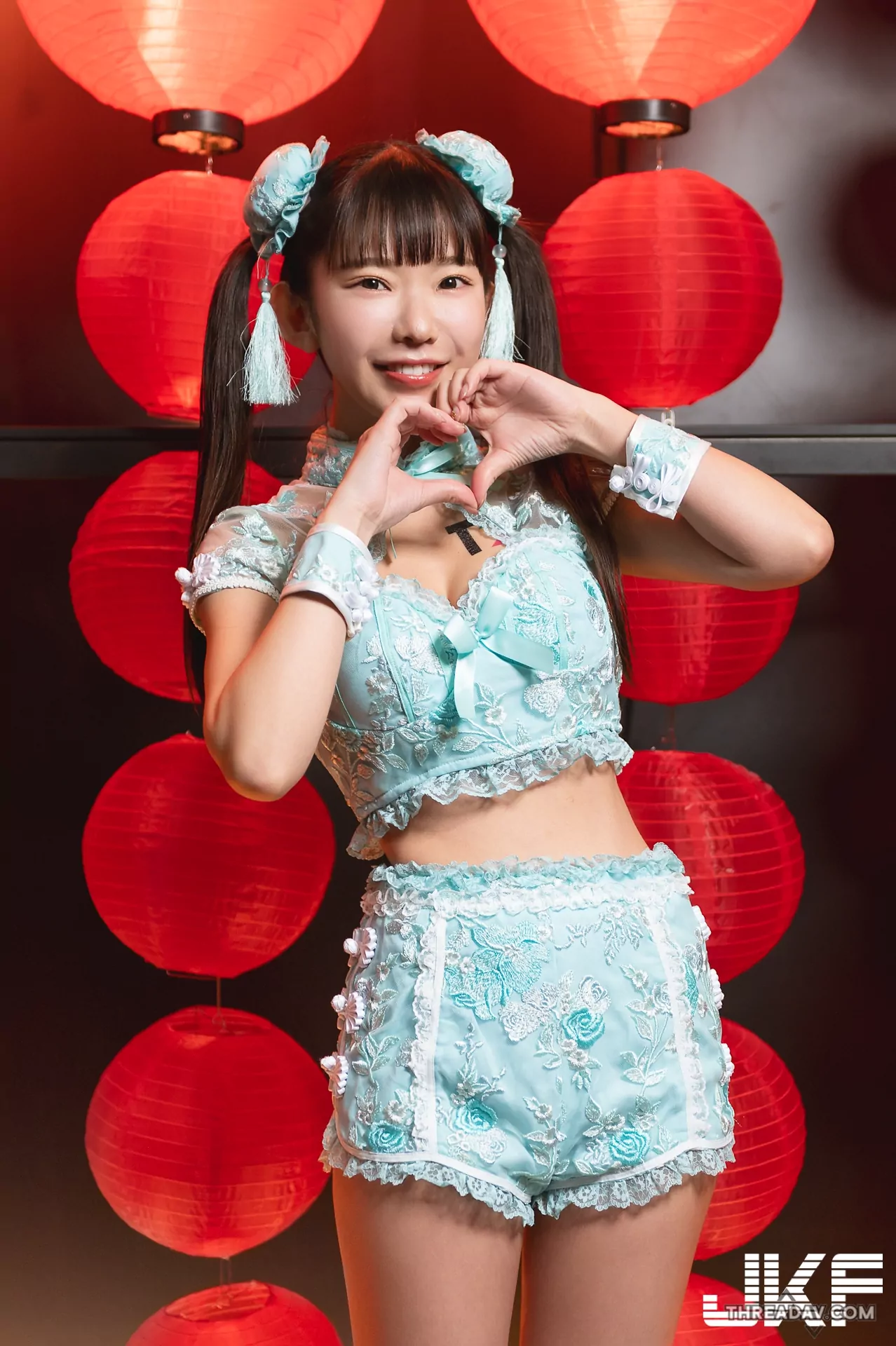 「長澤茉里奈」TSE 爆乳互動！童顏巨乳「誘惑小隻馬曲線」瘋狂圈粉 - 網路美女必看