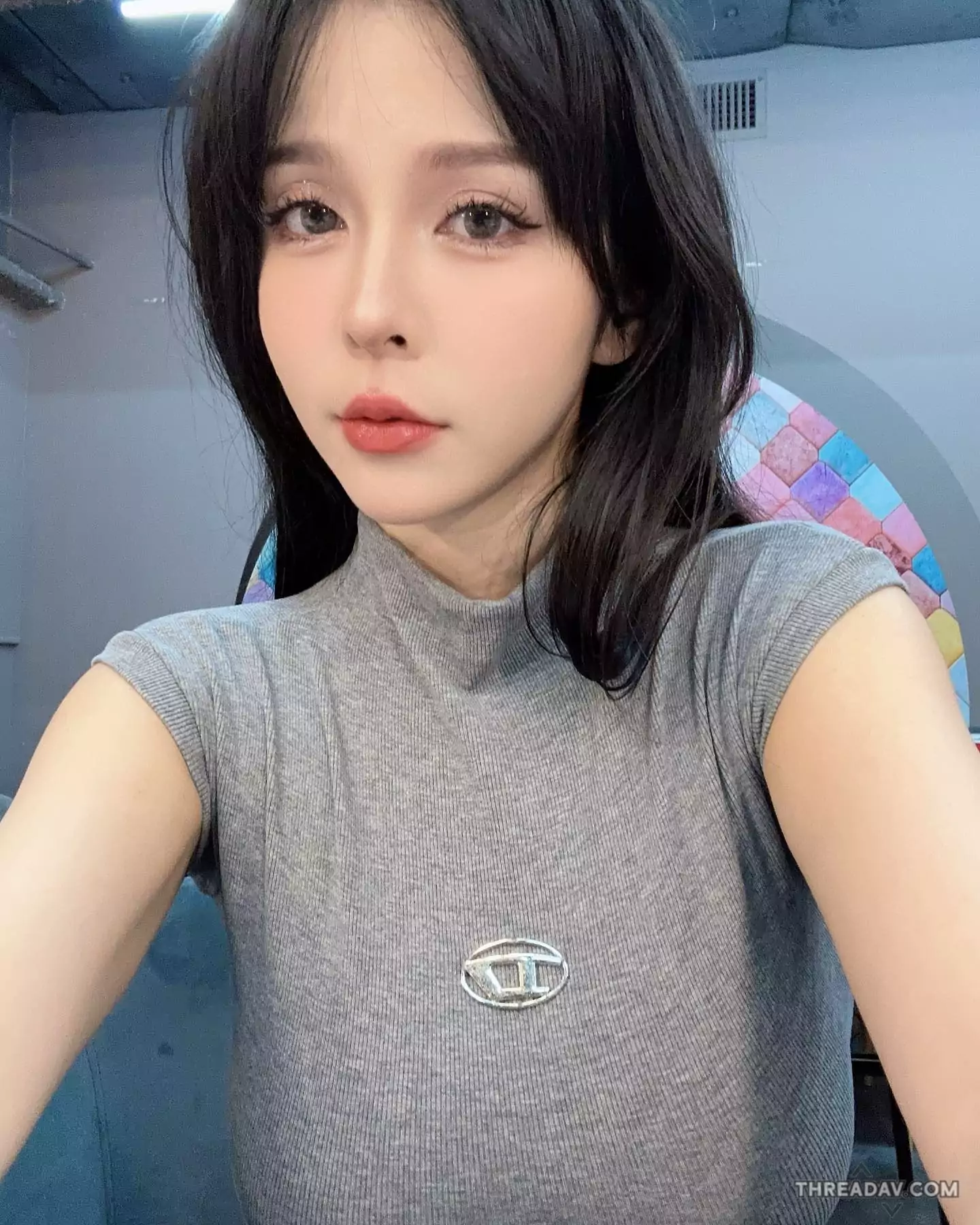 真人版娜美！香菱巨乳cosplay驚艷全場，網友狂讚不已！-網路美女