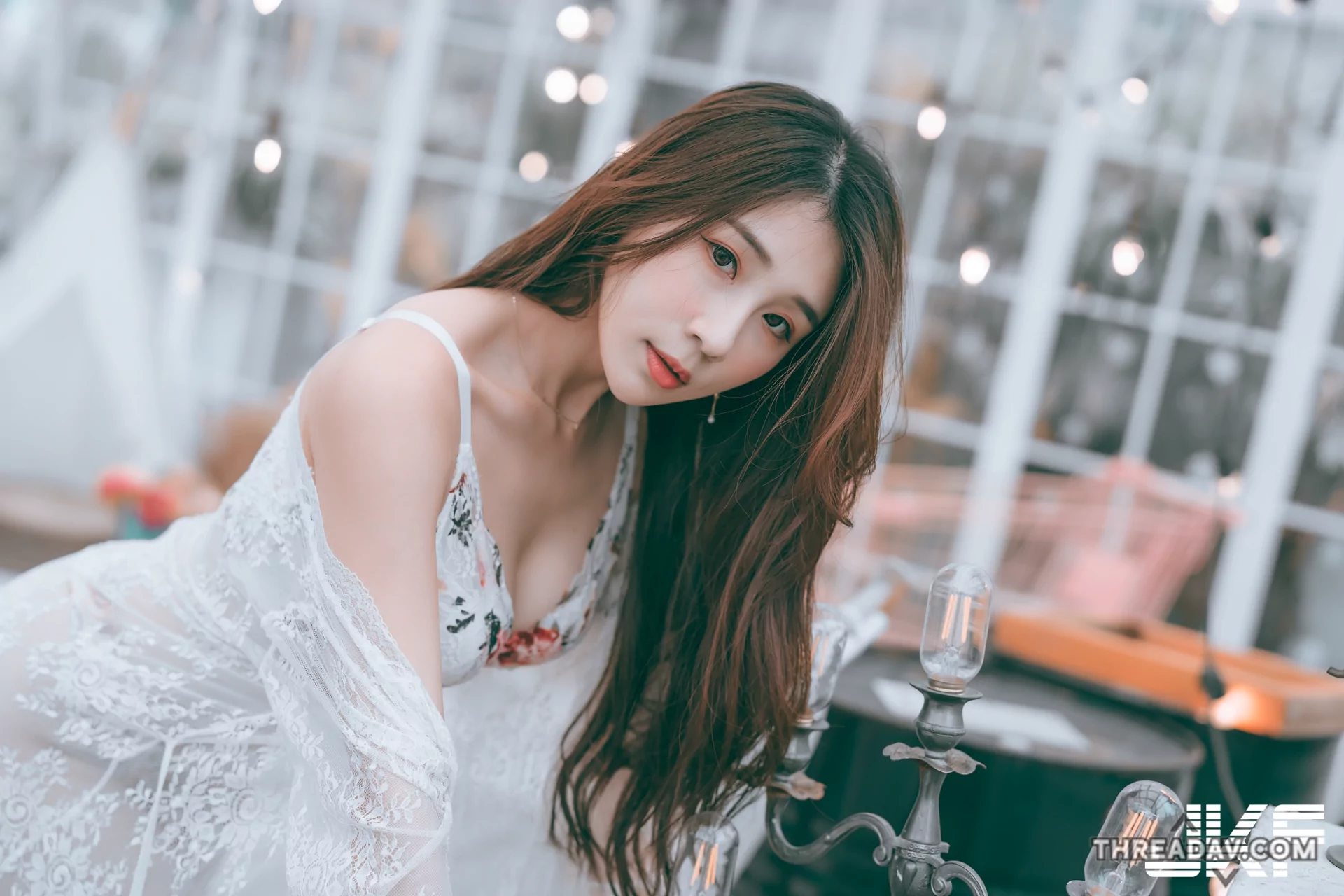 日商OL正妹Ki寶下班變身！火辣性感內衣秀引爆網路 - 渾圓美乳與白嫩蜜桃大公開！