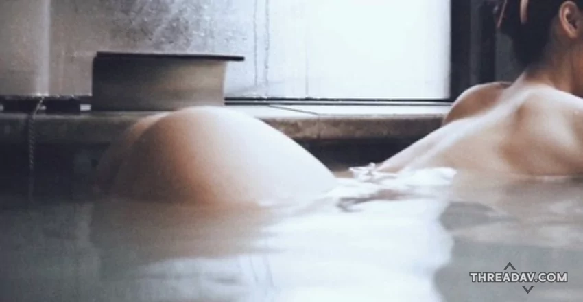 翹臀女王Linda尤妝妝火辣泡湯照曝光，網友瘋傳！
