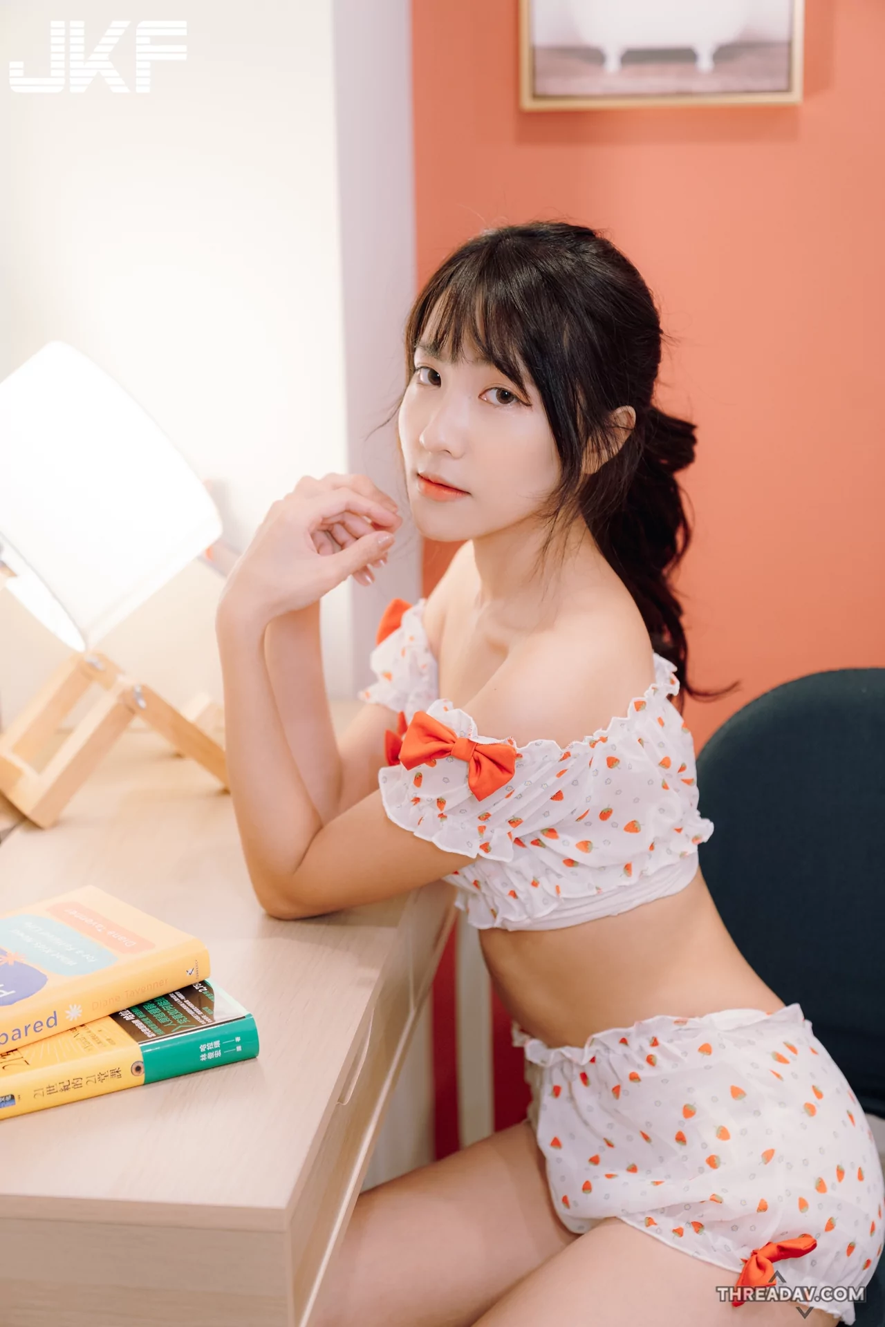 「Luna」戀愛系美少女笑容甜美，讓您感受浪漫粉紅泡泡！- 網路美女