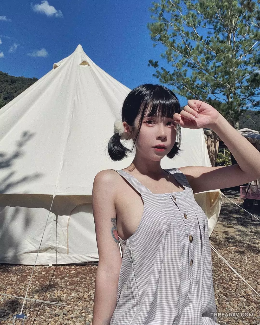 趙宇喬露營大解放！側乳驚現引網友熱議 - 網路美女風采展示