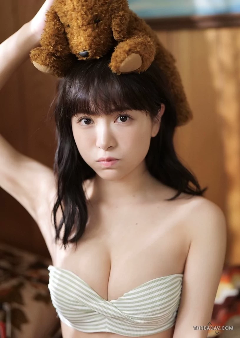 F奶美少女最新造型曝光！修長曲線超誘人，乳量超兇！- 網路美女
