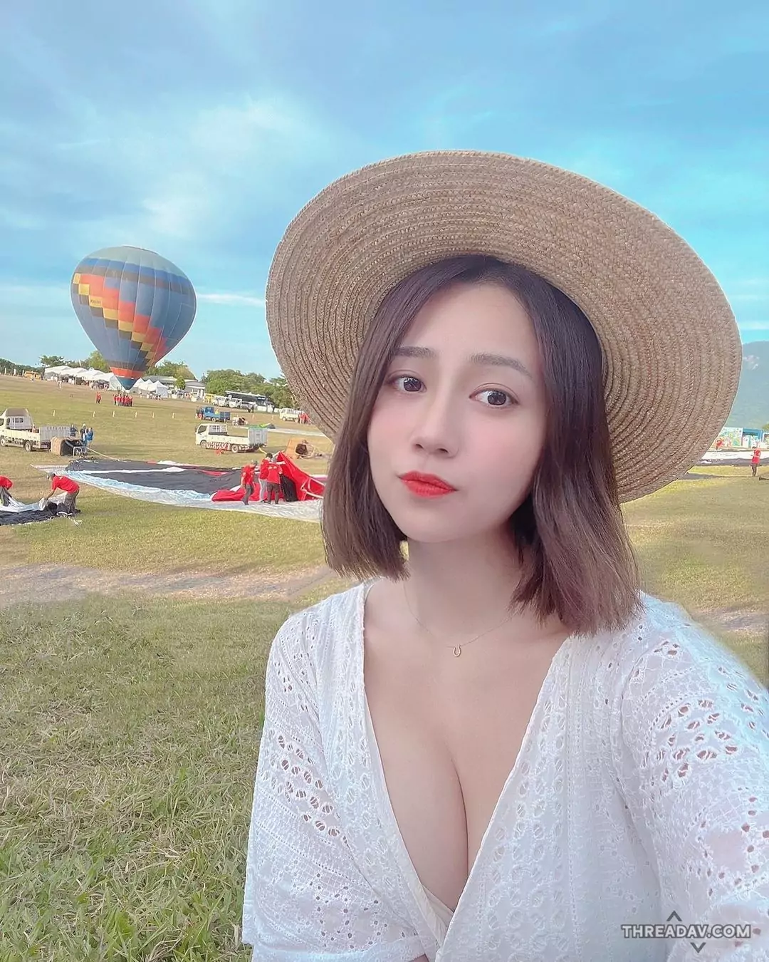 【必看】短髮正妹Eileen帶你體驗台東熱氣球之旅！