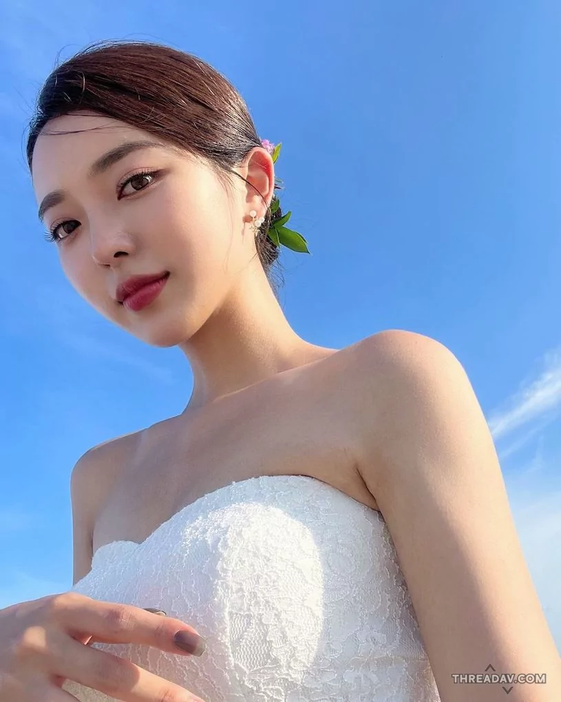 【爆紅影片】火辣辣模「自拍神技大公開」，網友：「太過癮！」 - 網路美女必看