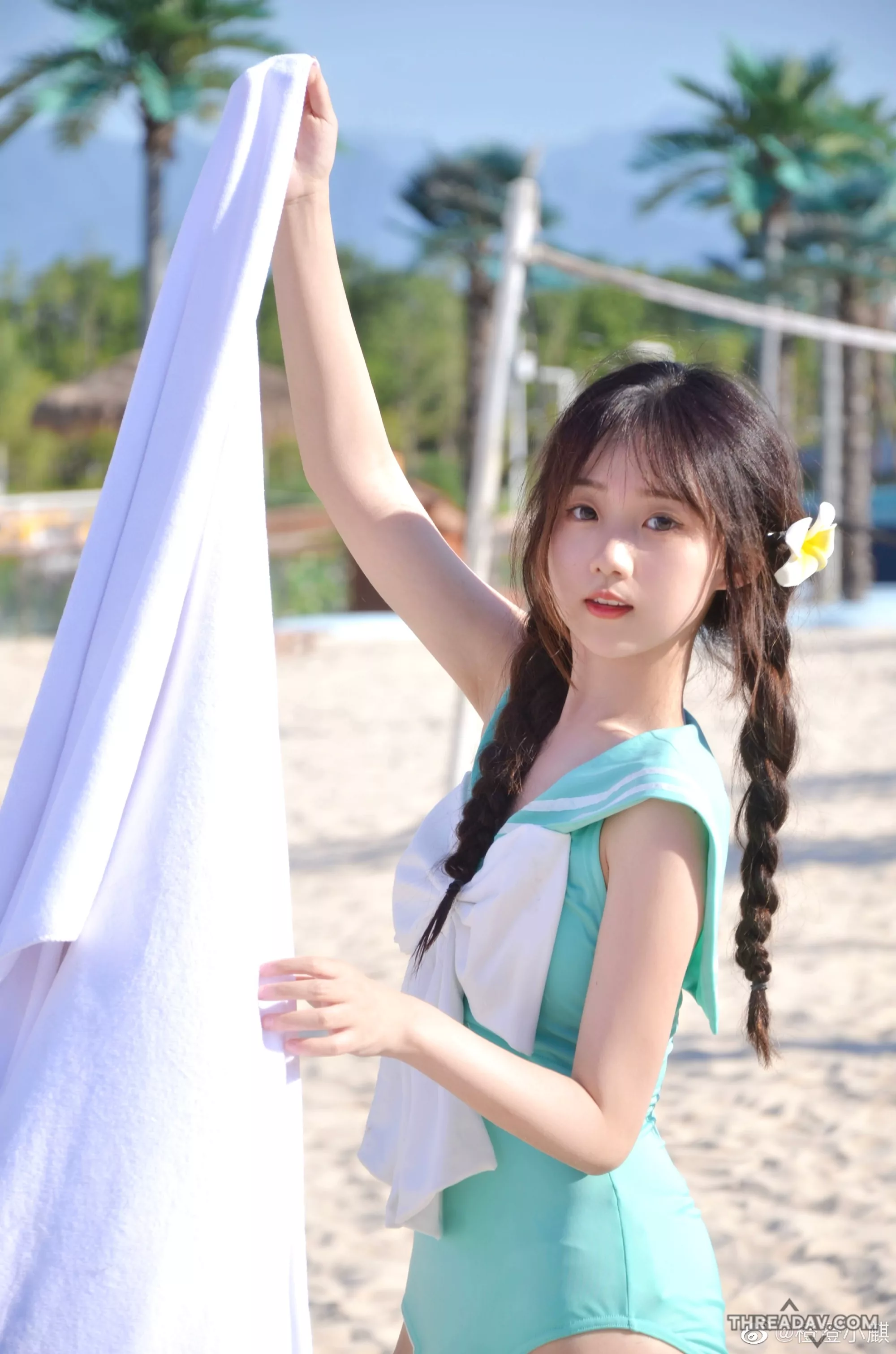 「古風萌系小蘿莉美照曝光！清純模樣引發熱烈關注」- 網路美女
