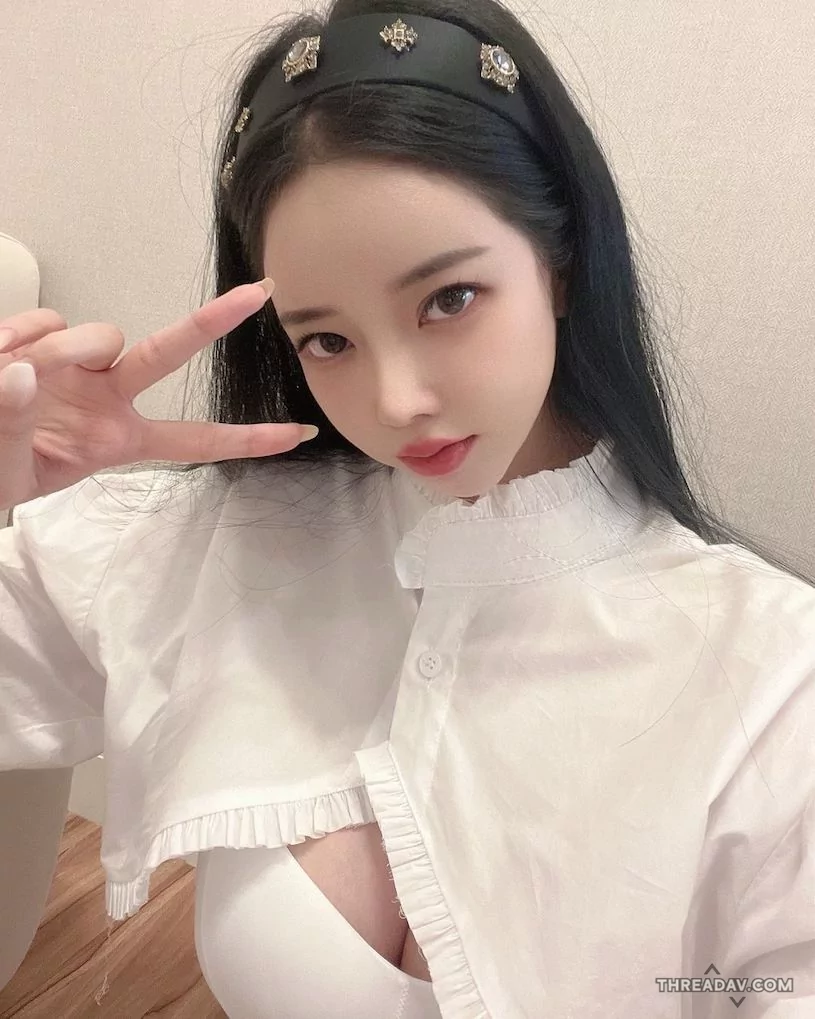 正妹「解放超辣美乳」，爆乳比基尼誘惑，乳量好讚！ - 網路美女必看