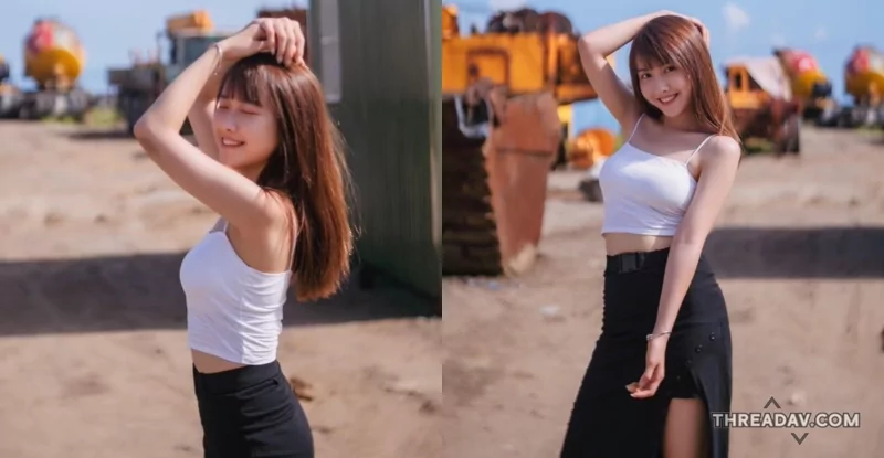 「清新大眼燦笑！小隻馬工程地超違和，征服每一下快門」- 網路美女
