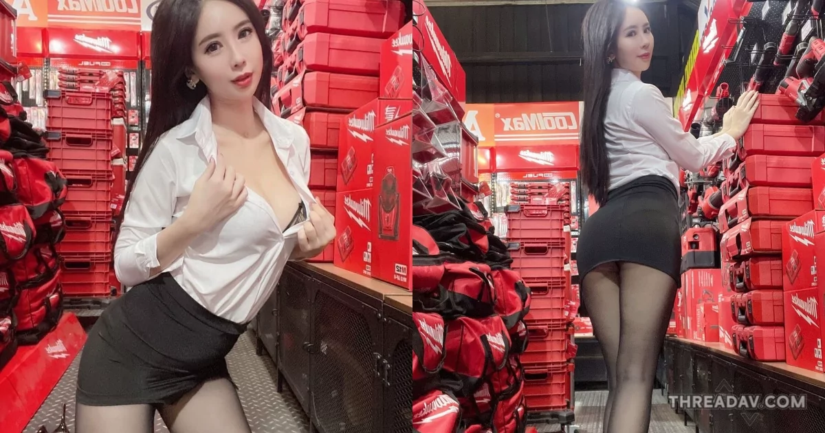 甄馨Tiffany秘書的性感秘密：偷偷撩衣領的驚人瞬間！