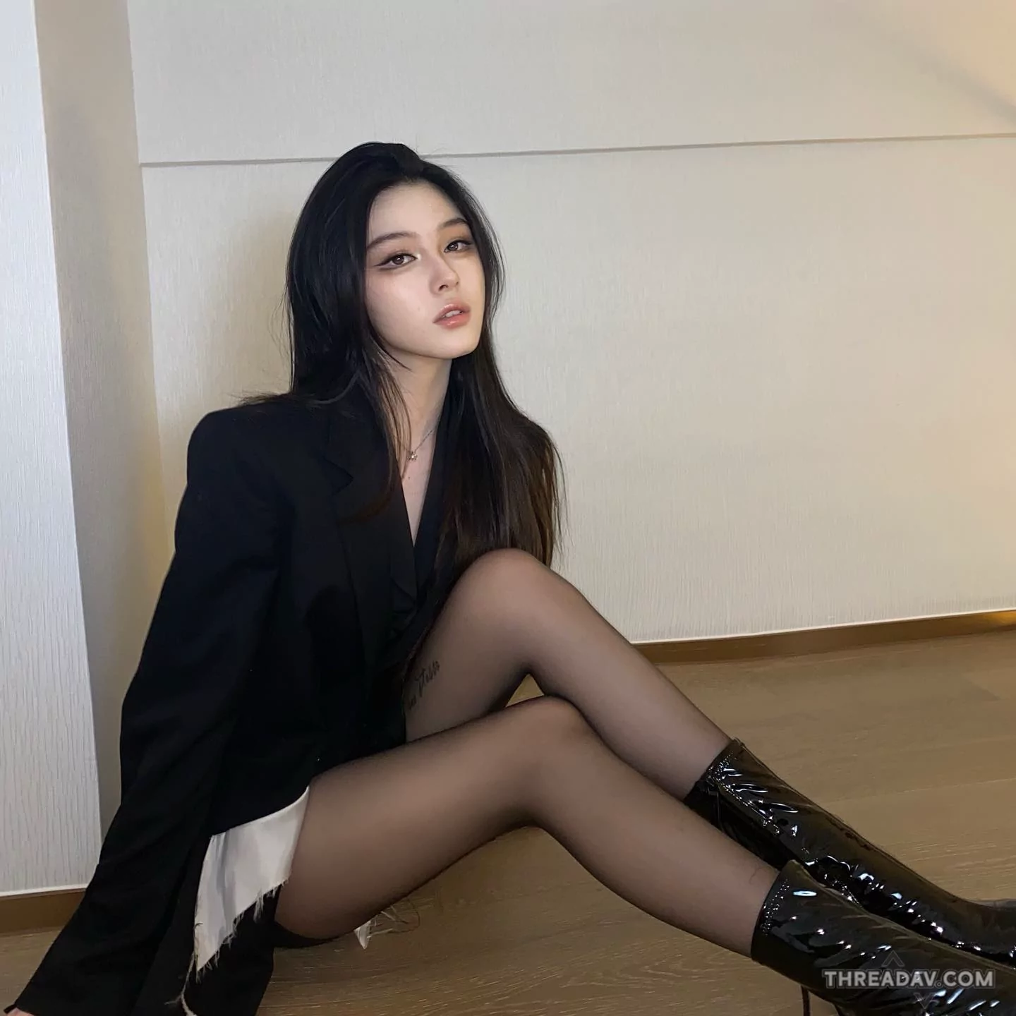 霸氣御姐系長髮正妹，清秀殺傷力極強！