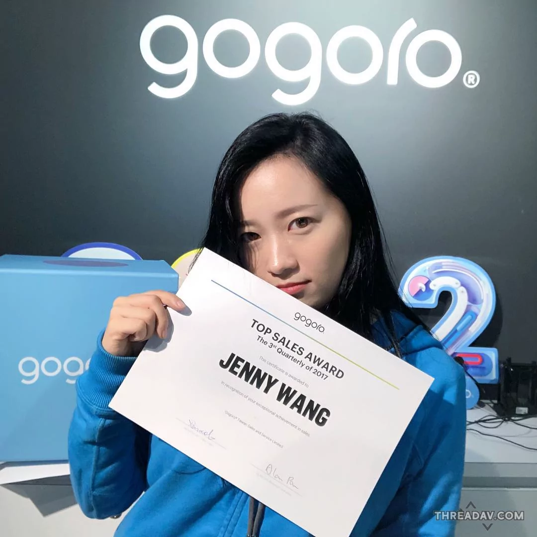 桃園Gogoro正妹業務Jenny Wang火辣甜美，換車必看！