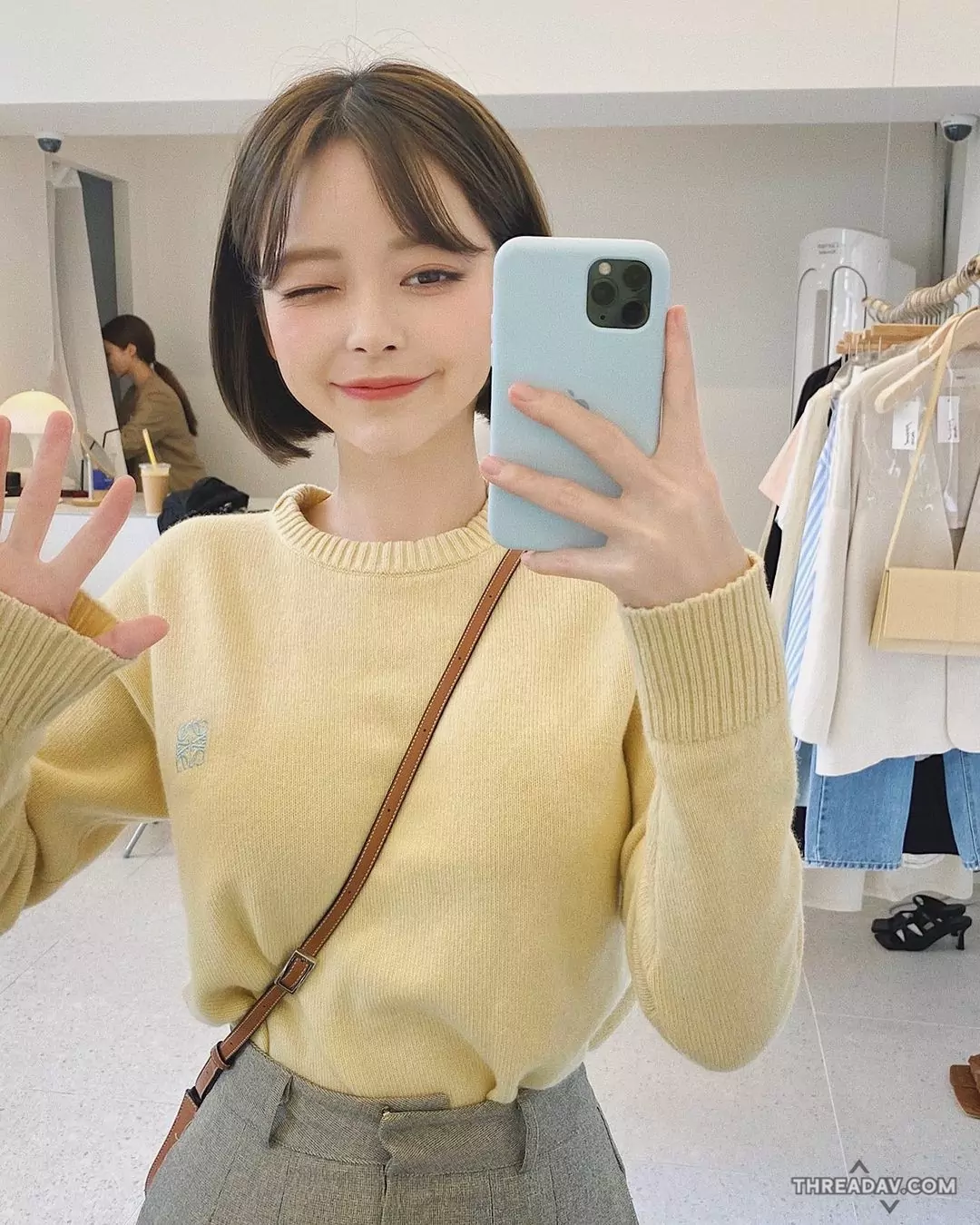 短髮正妹蘿莉童顏魅力無限　散發慵懶氣息讓人心動不已 - 網路美女魅力無限