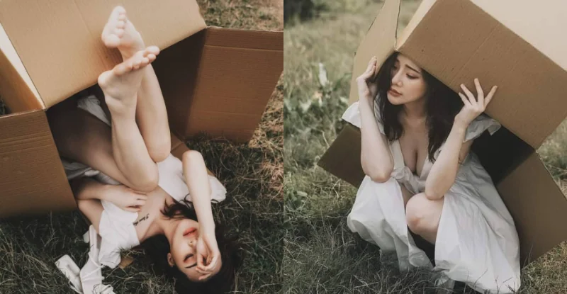 「空靈正妹」白嫩美體躲紙箱，「伸玉腿又掏美乳」銷魂又欠撲 - 網路美女