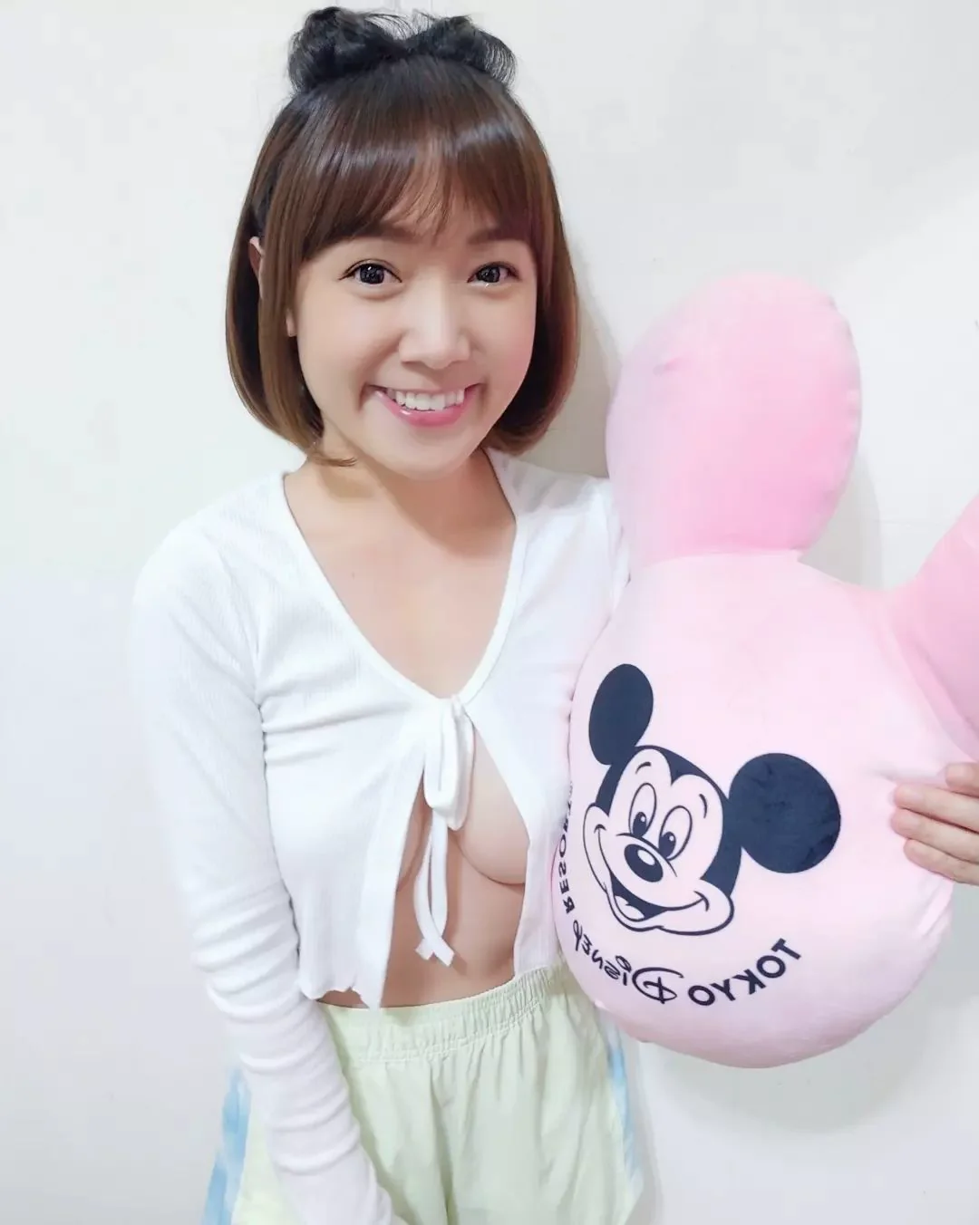 甜又辣！勞動檢查員「古珮菁Brandy」中路大開展現渾圓半球 - 網路美女