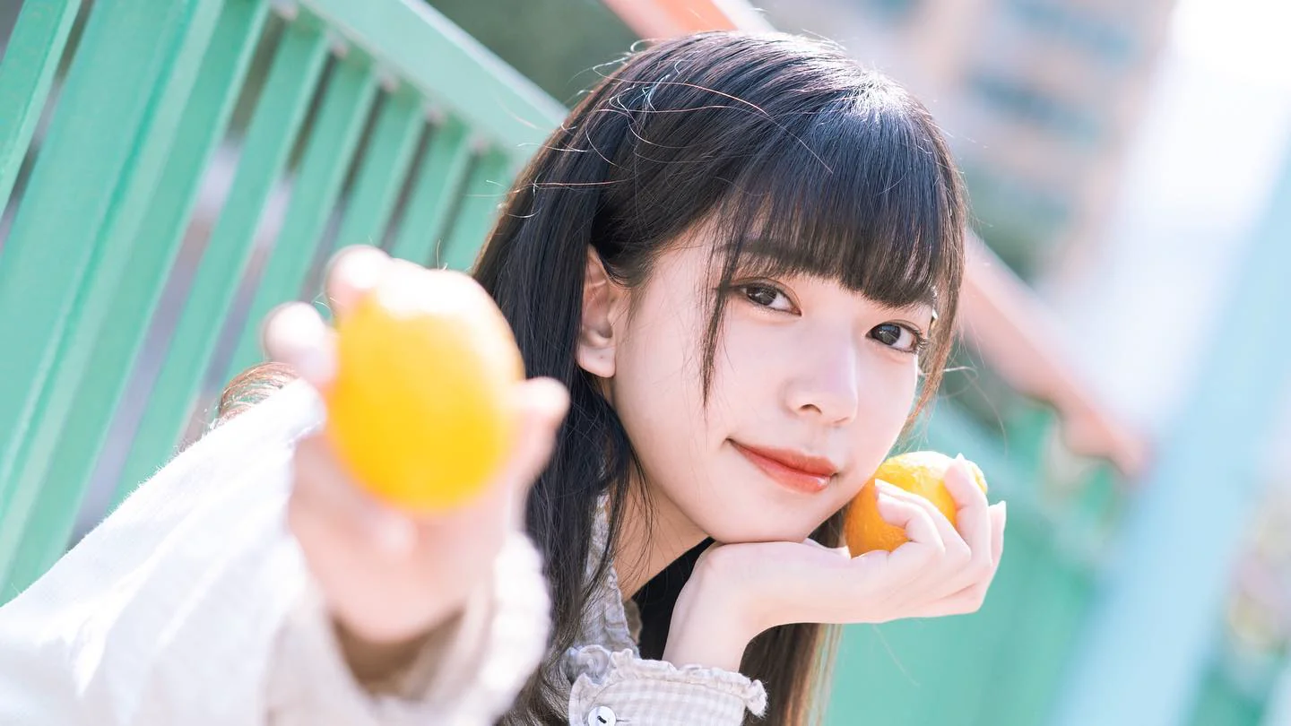 「鄰家港妹」清新氣質太吸睛，空靈大眼讓人一秒就戀愛！ - 網路美女