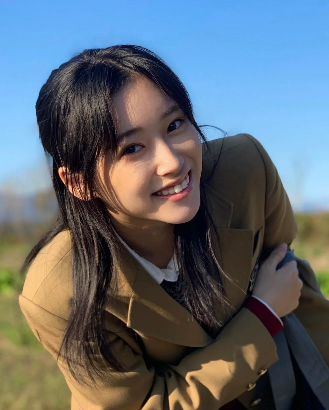 可愛得過分！日本「正妹高中生」今年剛畢業，清新甜美讓網友陷入戀愛！ - 網路美女