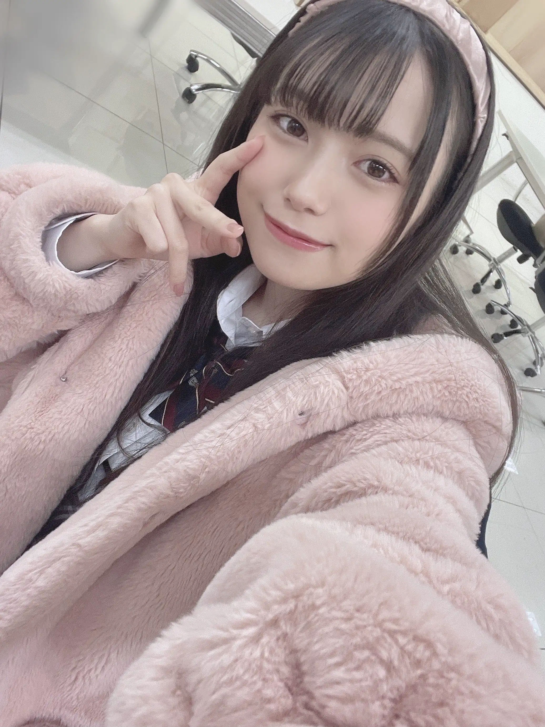 正妹Coser萌甜美顏已達偶像級別　臉蛋身材完美受封：「最高品質美少女」 - 網路美女