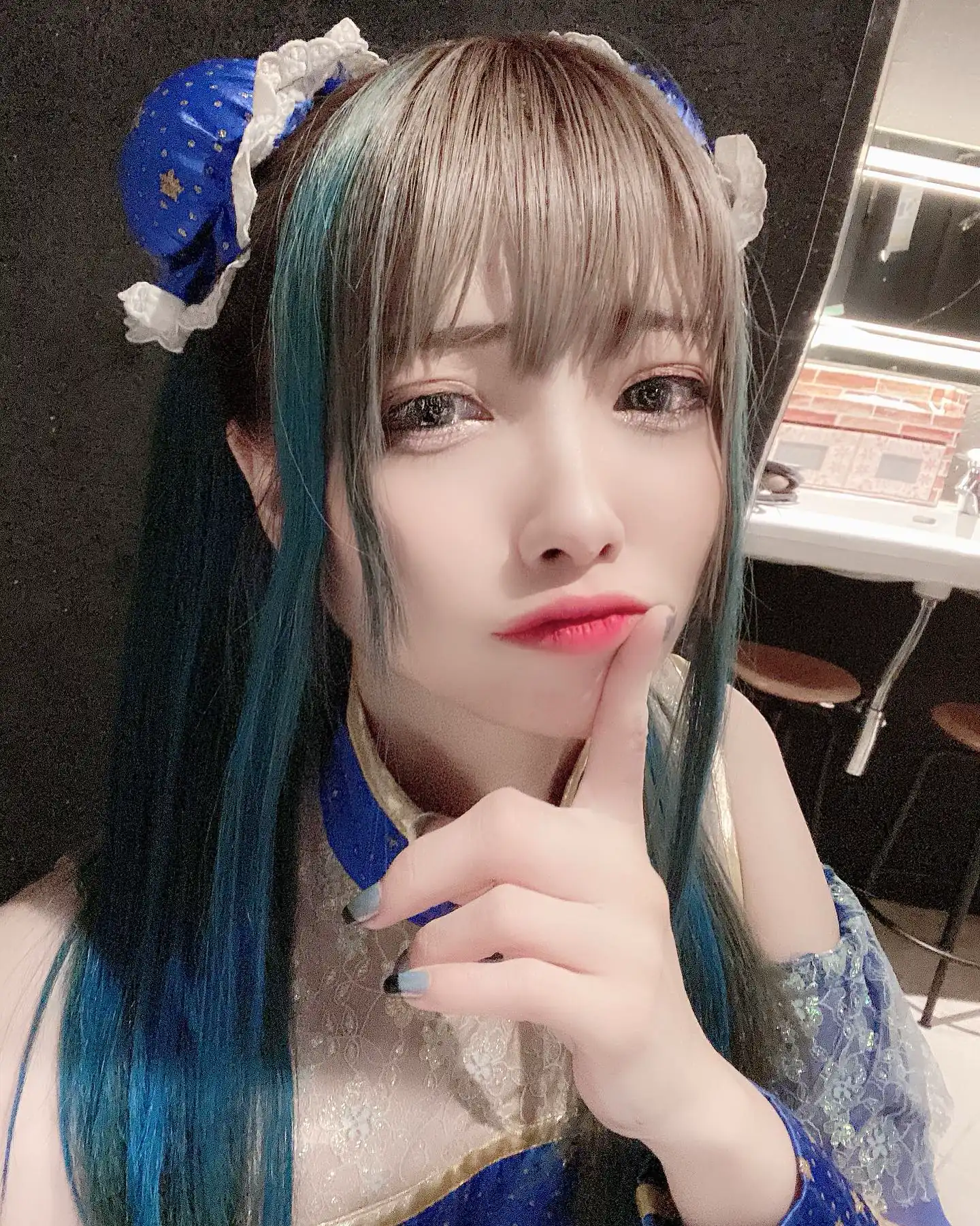 四十歲長這樣？！蘿莉美少女身實年紀曝光　網友驚：不是凍齡而是逆齡 - 網路美女