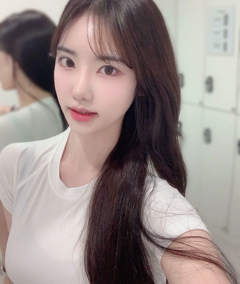 IG高顏值正妹訓練師風采：如秀智般的透明感美貌 - 網路美女爆紅