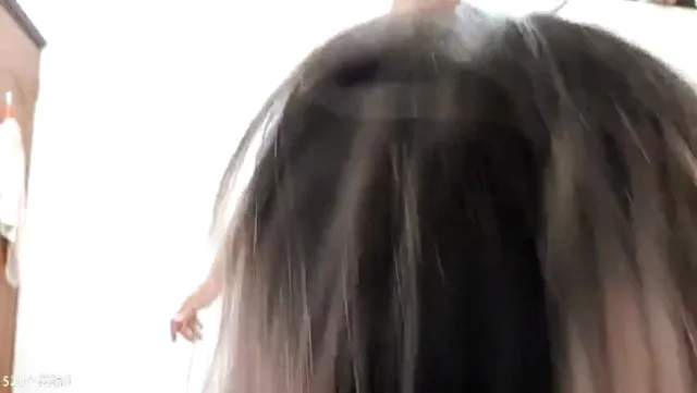 文大母狗瑄兒的居家素顏交配自慢