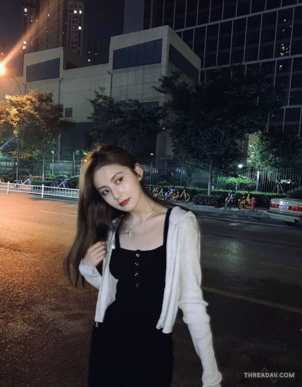 twzp 會計小母狗在家寂寞不停自慰滿足