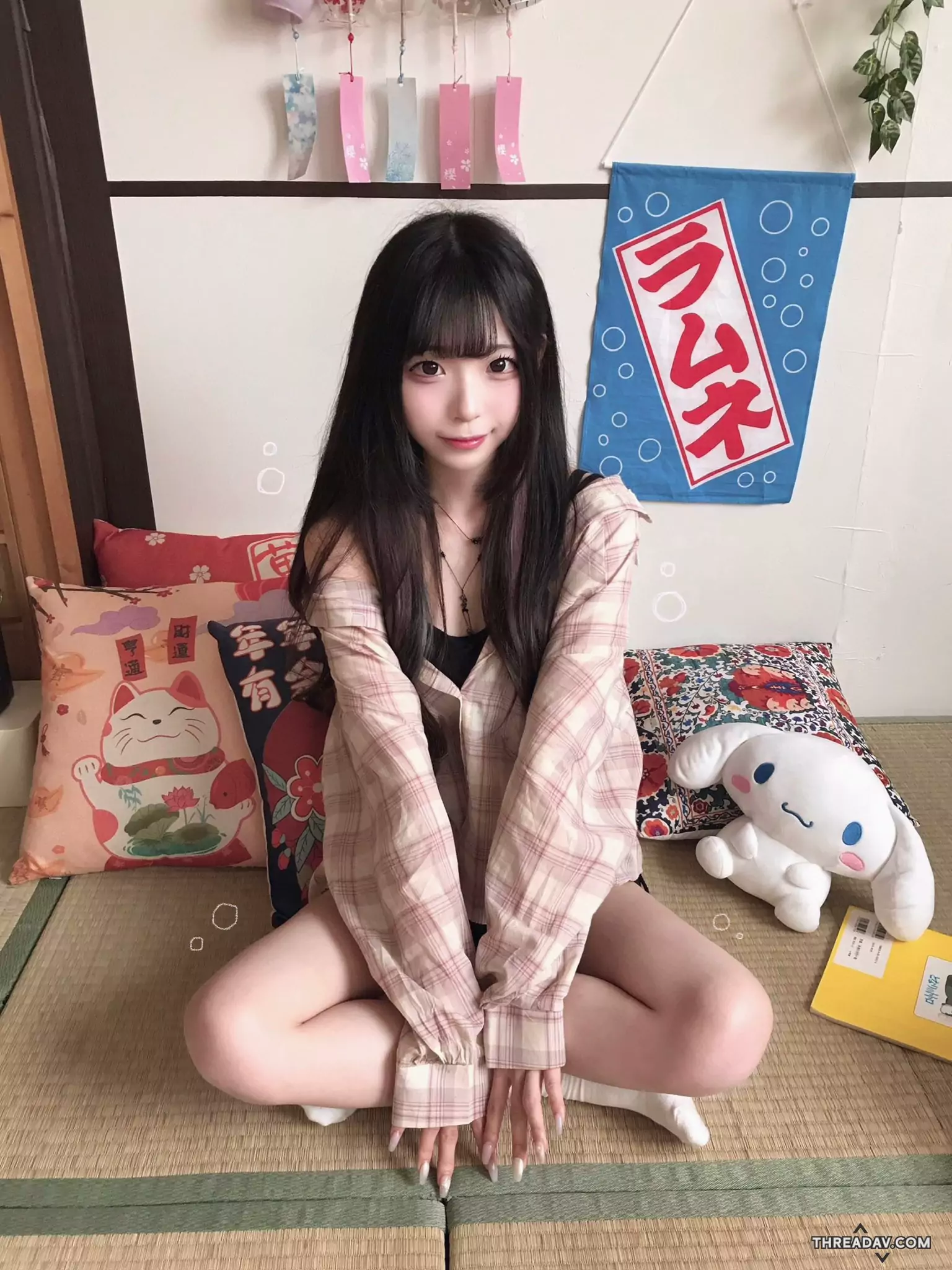 cos貓耳萌妹蘿莉學生妹制服誘惑，嘟嘴俏唇想教訓