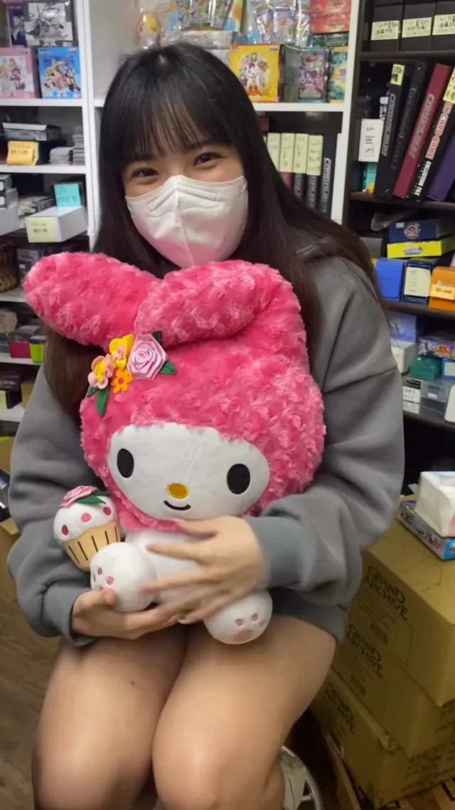 可愛玩具店正妹，露臉自拍流出