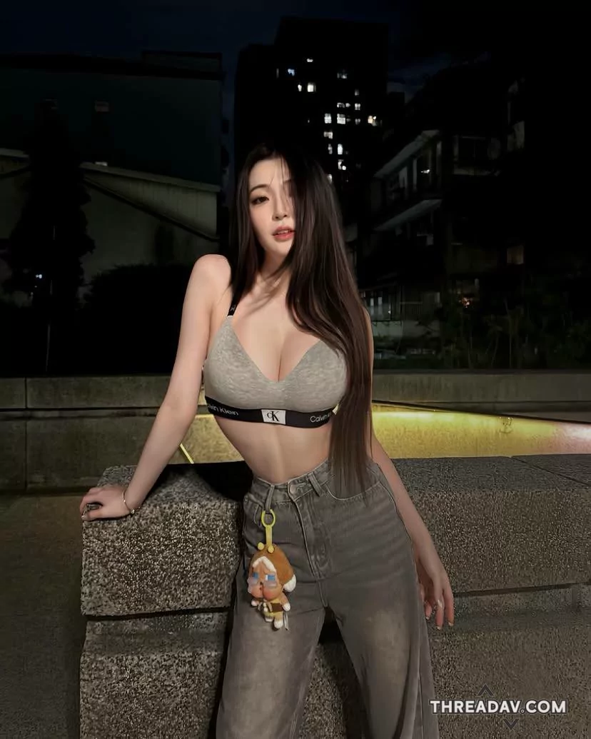 開水100度  我近視700度 所以  我比開水燒☺️☺️
