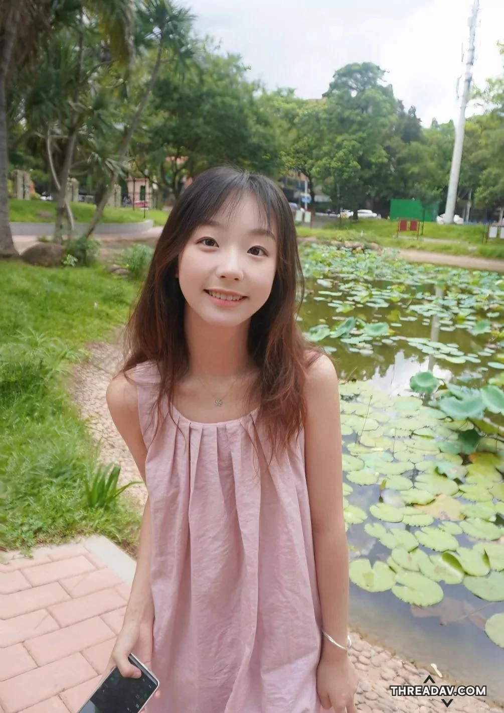 原本要讀書的但是沒有哈哈哈 去逛了全聯 去吃晚餐 好吧一天又過去了