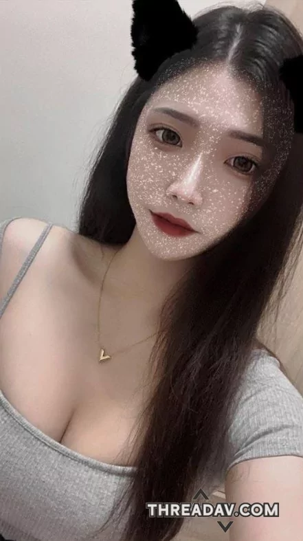 晚上你們都有人陪嗎 我就沒人陪 有人願意陪我嗎