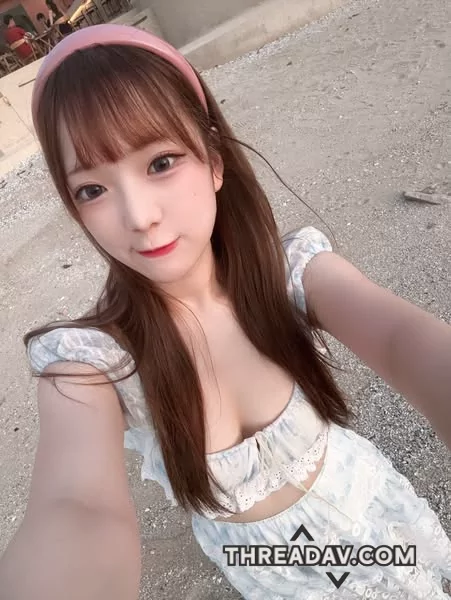 我只是穿得像童話裡的公主，你願意當我的王子嗎