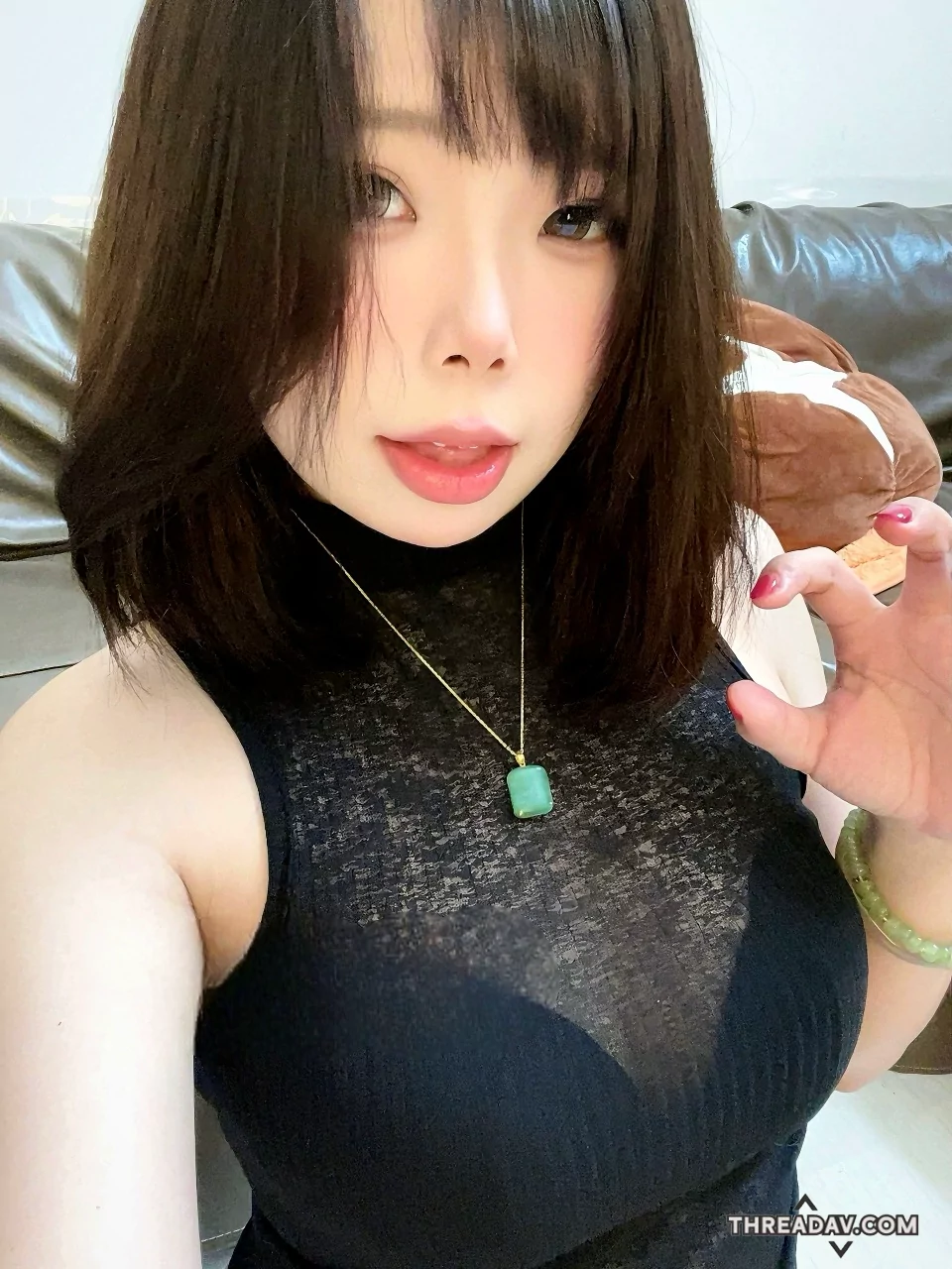 當初玩脆本來是想找個男朋友的 誰知道會變成沒事就拿來發自拍的線上相冊🤣