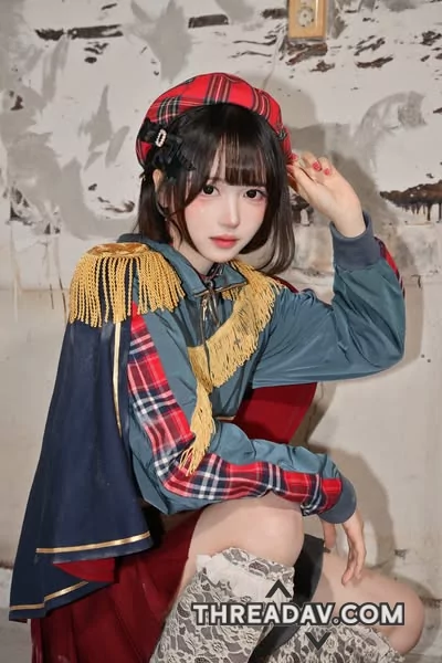 復古又甜美，還有一點制服的壞壞感