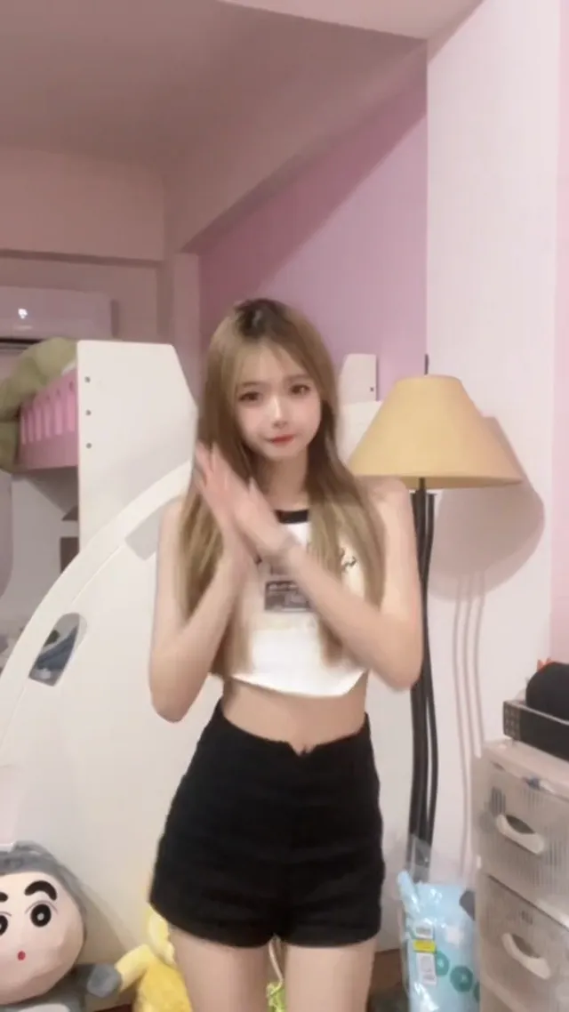 TWZP 私藏IG外流 抖內女孩
