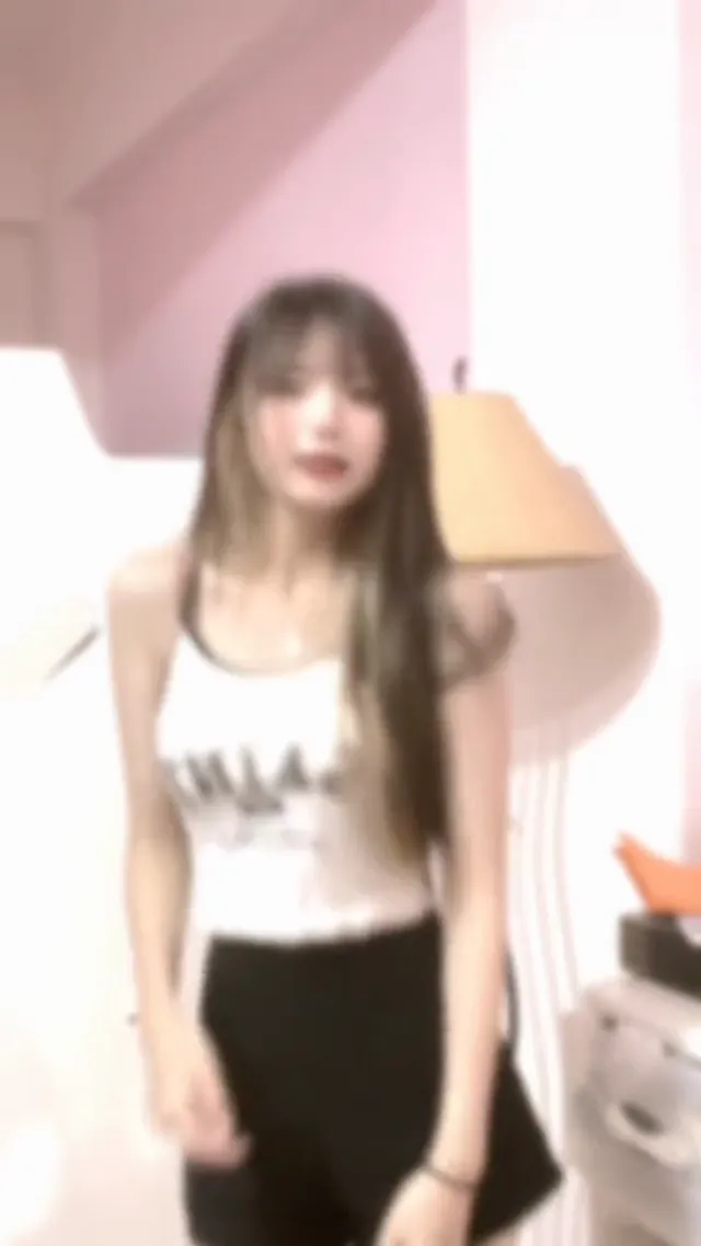TWZP 私藏IG外流 抖內女孩