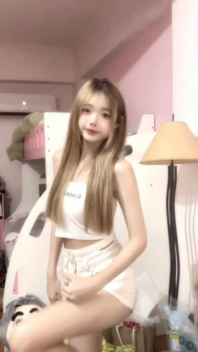 TWZP 私藏IG外流 抖內女孩