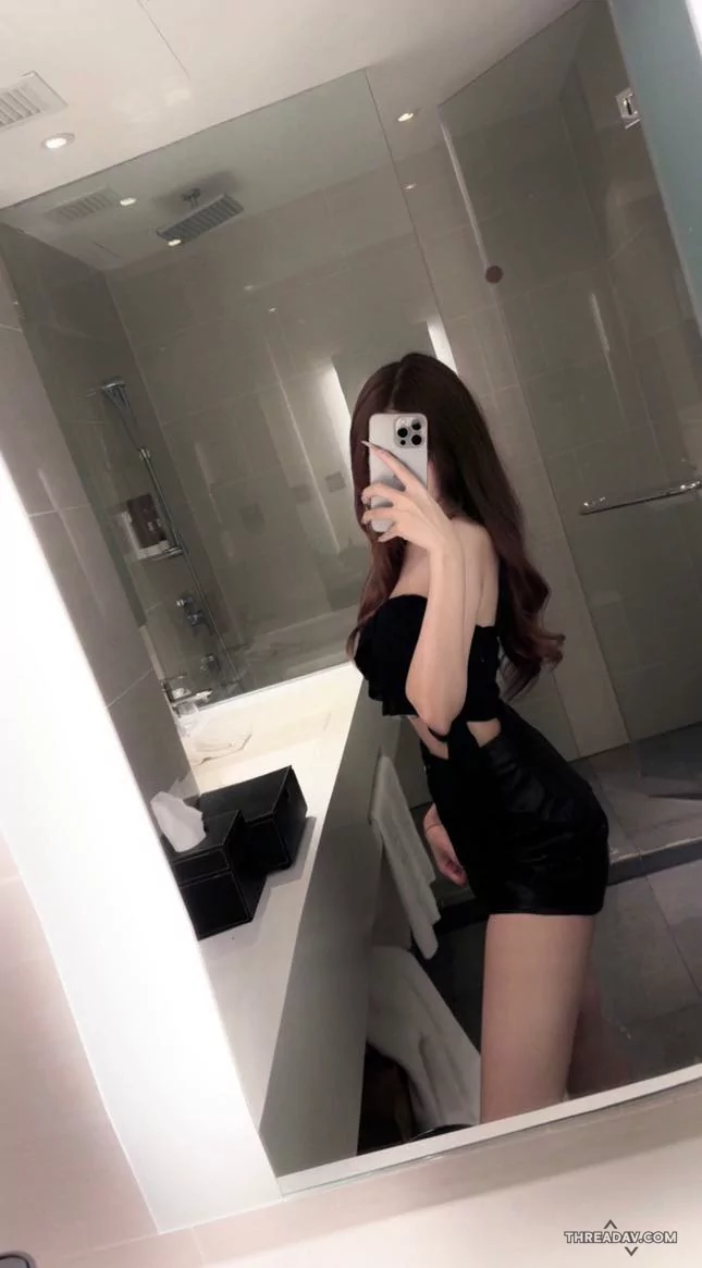 4年 新山 ♐️射手座 IG: @xindyyy.__ 