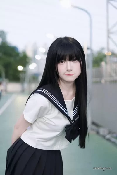 這套穿搭太對味，有點壞、有點甜，剛好是讓人最心動的樣子 (泰國偶像團體Castella