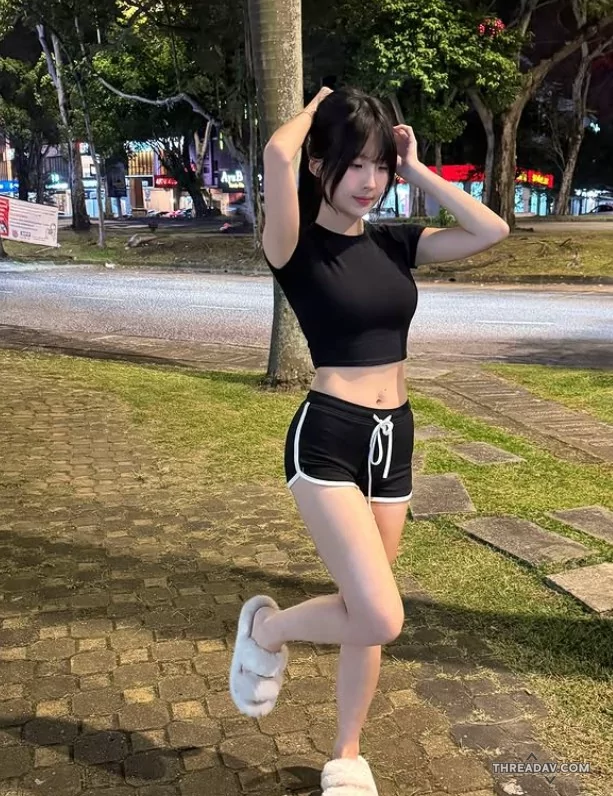 這不是你在IG上看到的她｜ig : @esther_khaili 私密自拍