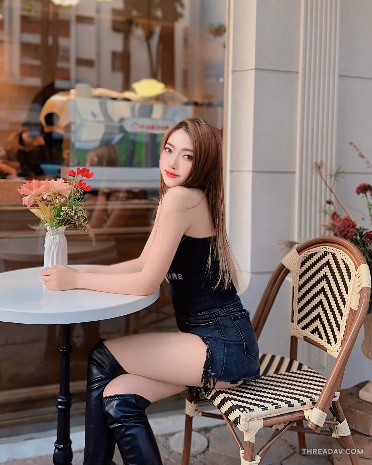 fb : 黃柔珺 隔熱紙小美女 