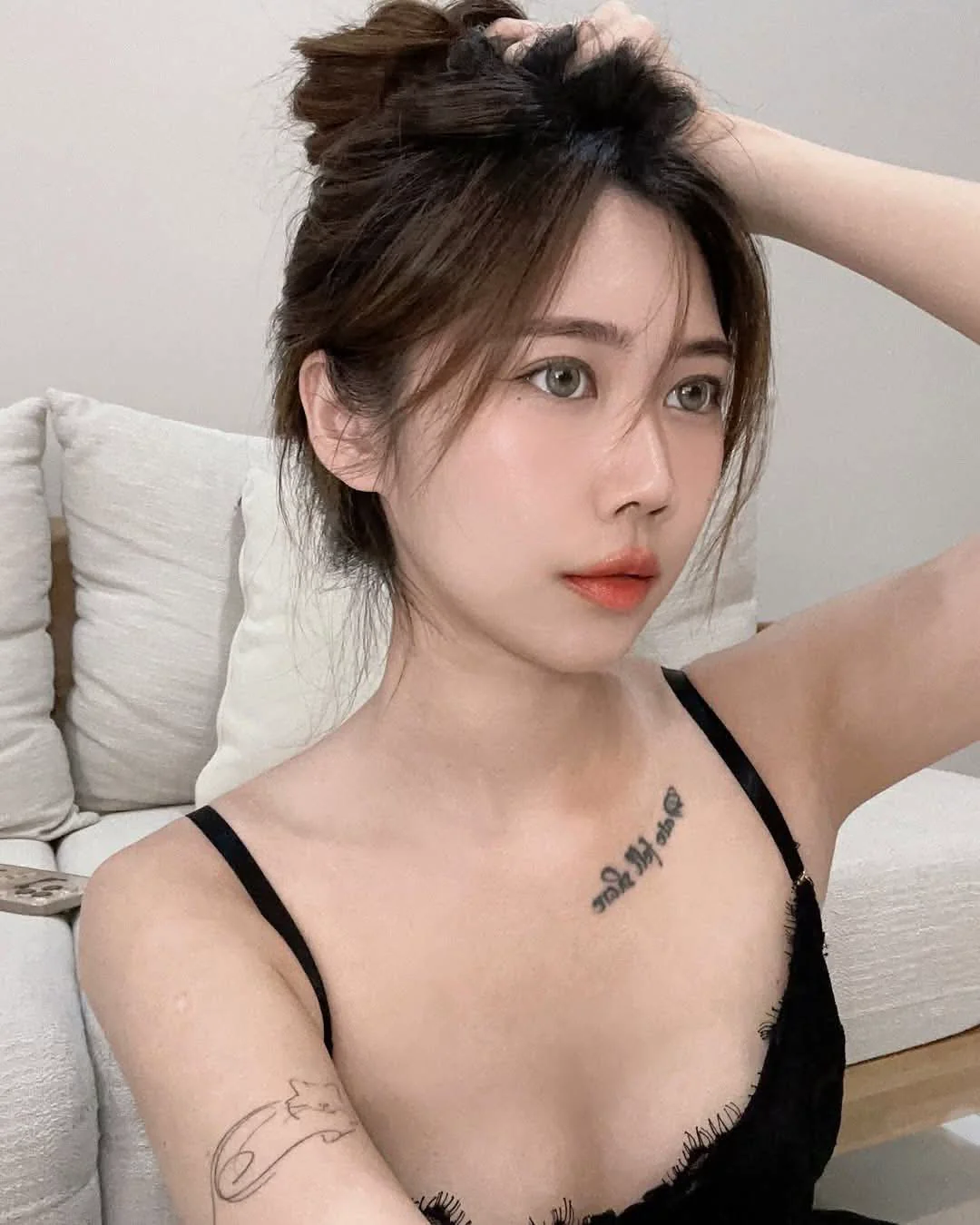 99年 柔佛 ♍️处女座  IG: @mmiumiumeow 