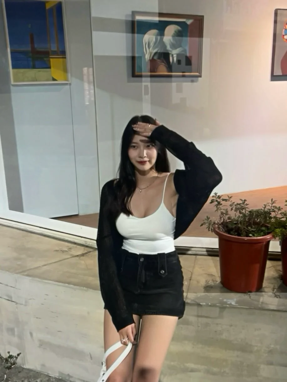 ig網美外流 被網友約出門 穿這樣可以嗎? 