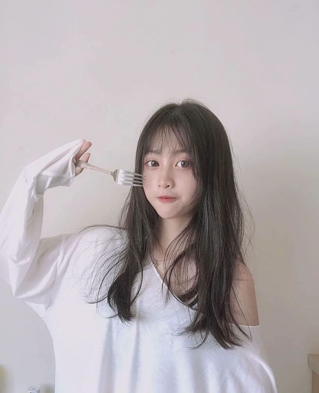 調皮的吃貨妹子也是很令人憐愛的