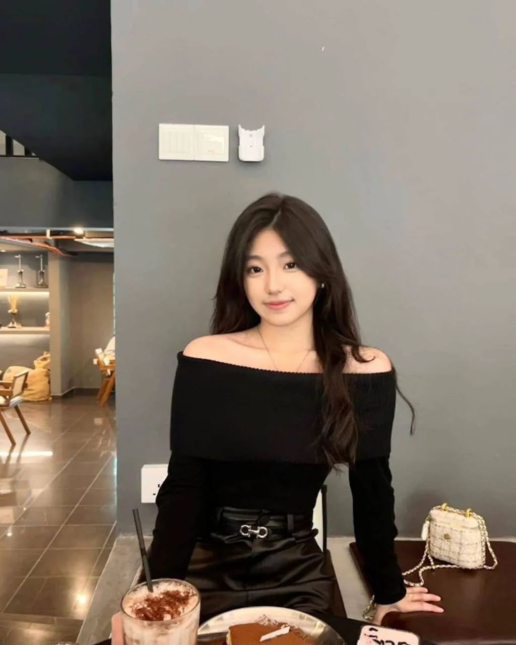 09年 🇲🇾 Sibu IG: @yuxuan_1416