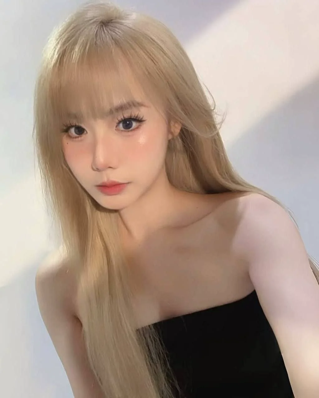 0x年 🇲🇾 KL ig: @leewenooi