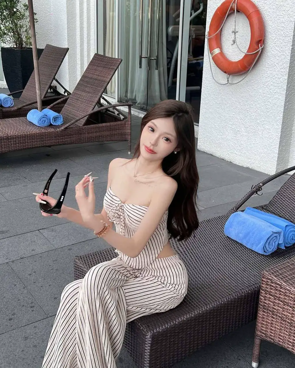 18.59 07年 🇲🇾 KL ig: @chloelimxy_
