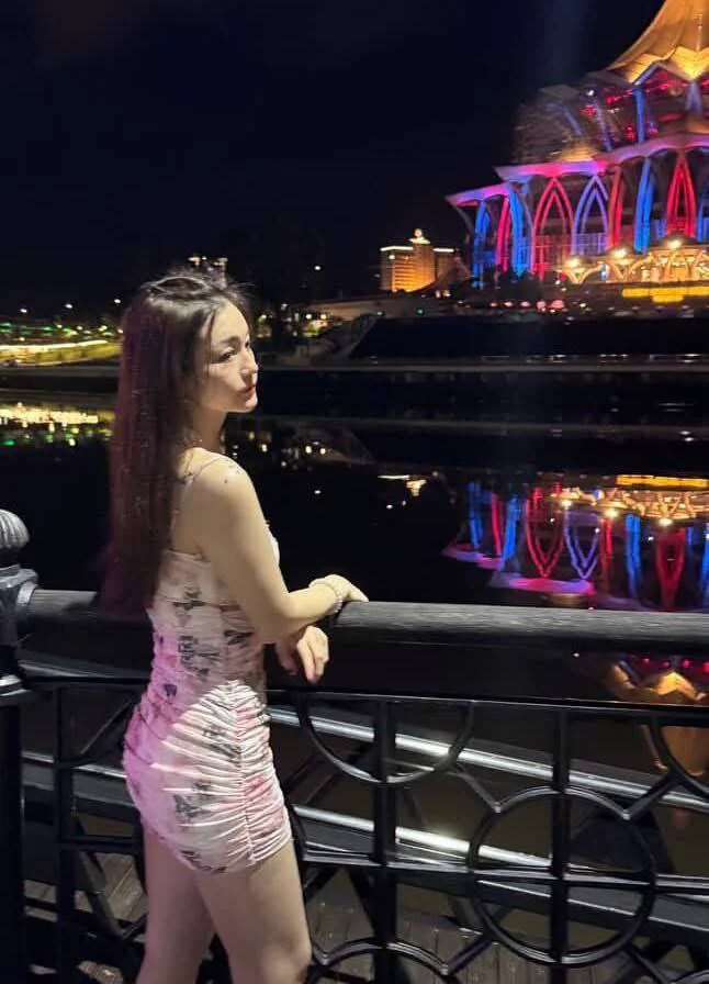 01年 🇲🇾 马六甲 ig: @annabeltang2001