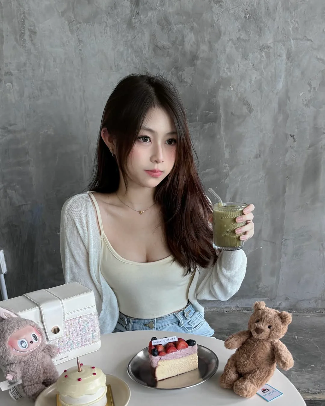 08年 🇲🇾 KL ig: @y1enn28